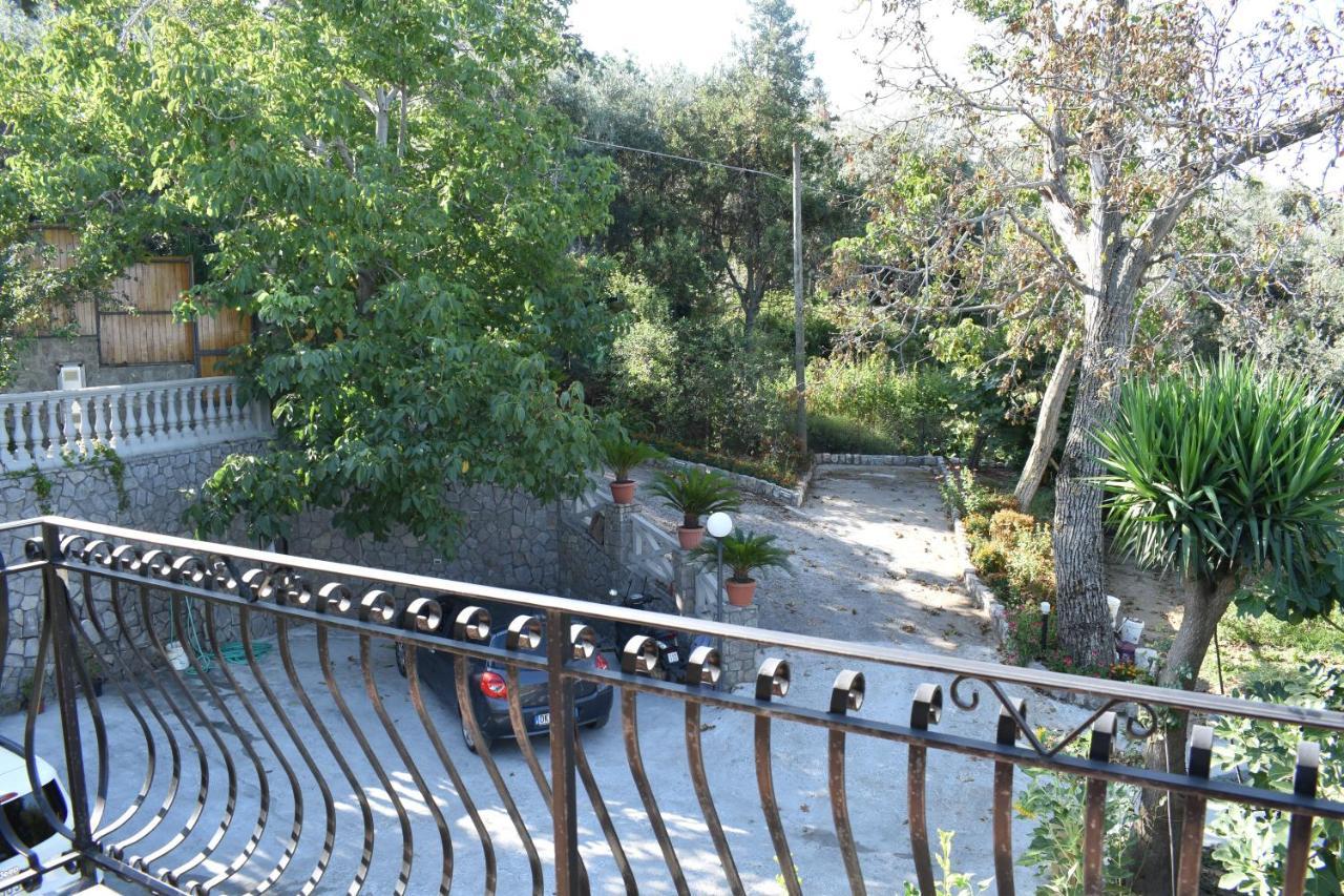 Villa Di Martino Vico Equense Exteriör bild